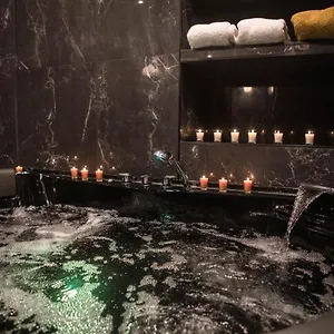  Appartement Superbe Avec Jacuzzi...
